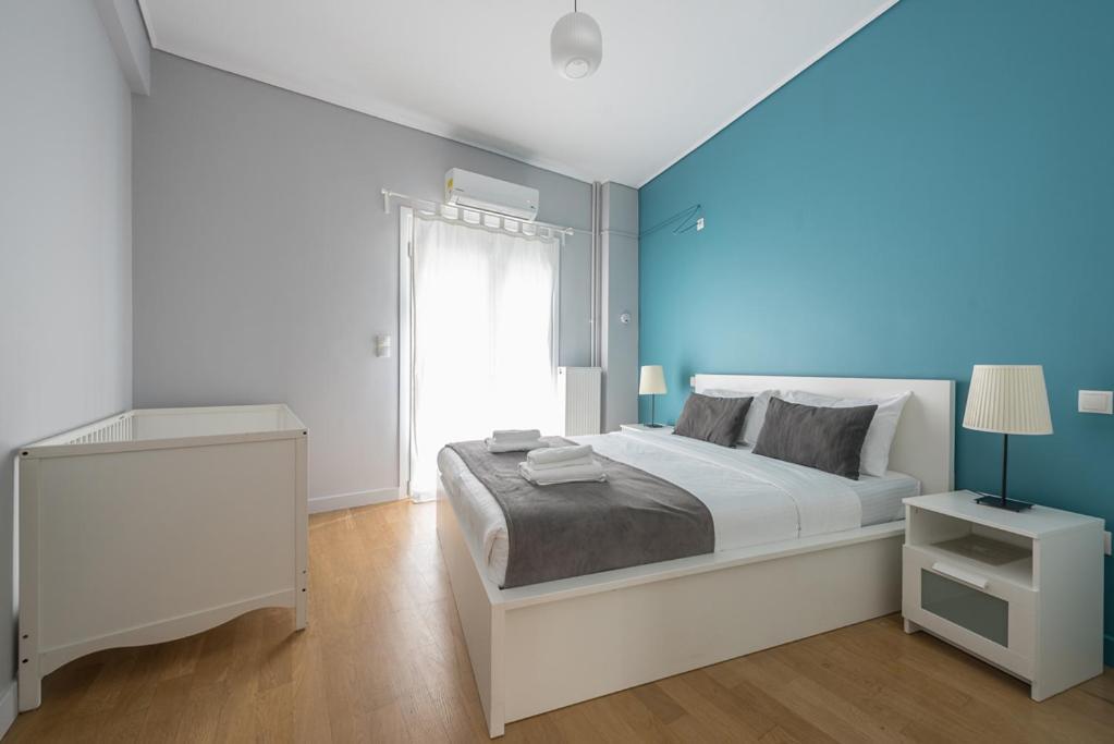 Pame Rentals - 2Bd & 2Ba Home, 4 Min To Acropolis Athen Eksteriør billede